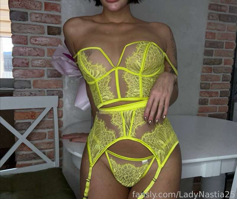 Ladynastia25 - Fansly - 02 Jan, 2024 6