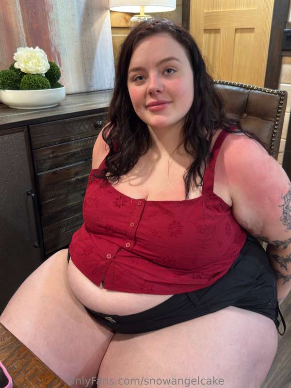 Do I look cute? 🥰 2