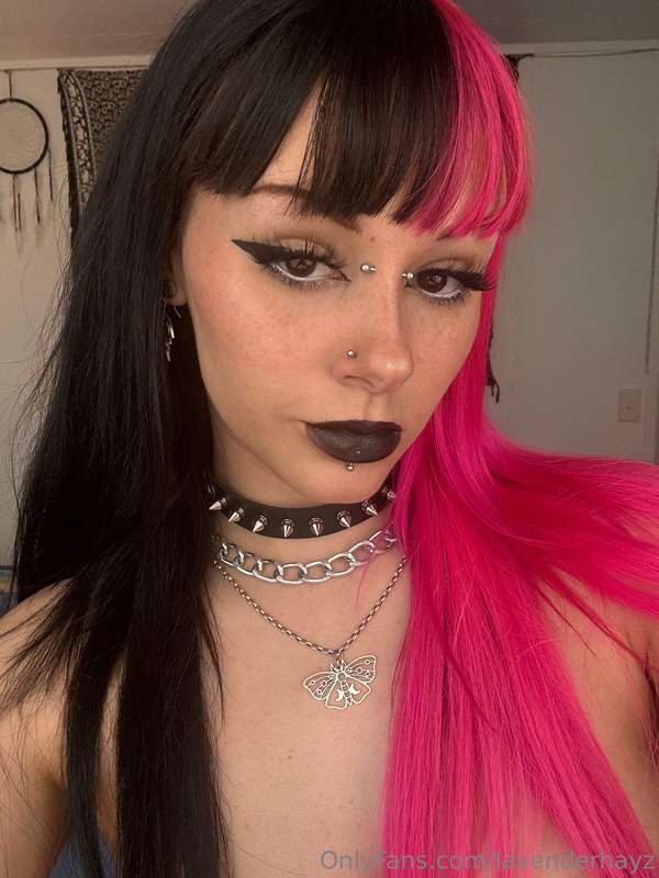 More black lipstick pics🖤 swipe for titties x
