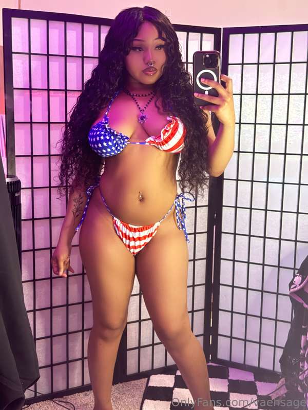 Happy 4th of July what you think of my outfit  2