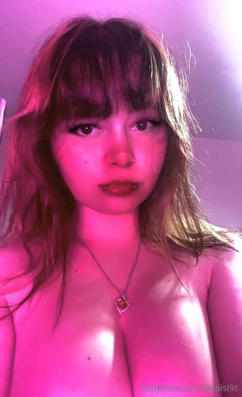 just a lil’ tease… think you can handle it? 😘 1