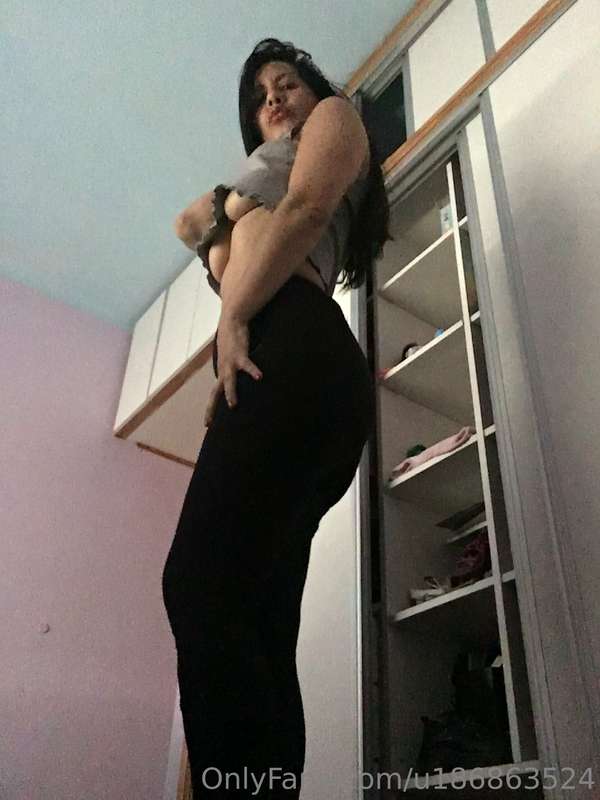 🍒🫦😎🥰😈
