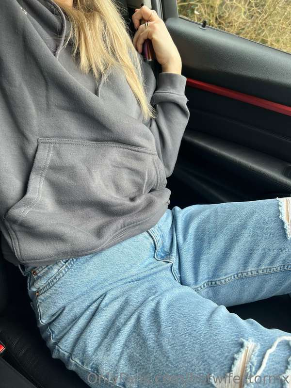 Comfy clothes day today ❤️ x