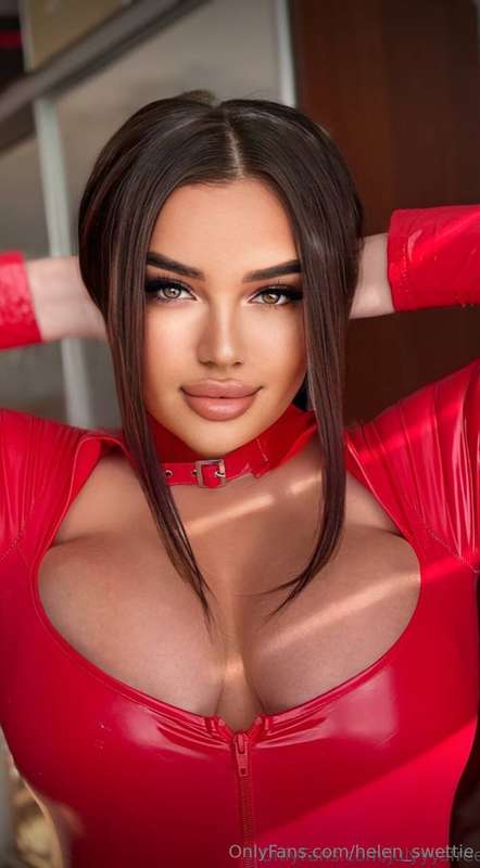 She's waiting for you👉🔥@julyyysfree 🔥Sexy @julyyysfree with ..