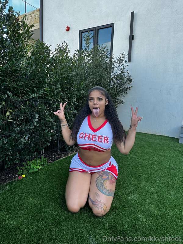 lets do it on the grass like this 👅 10