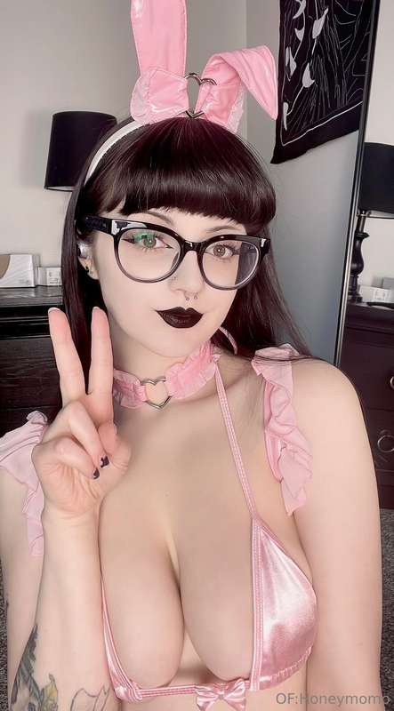 This set was a gift from a subscriber! It made me feel so cu.. 10