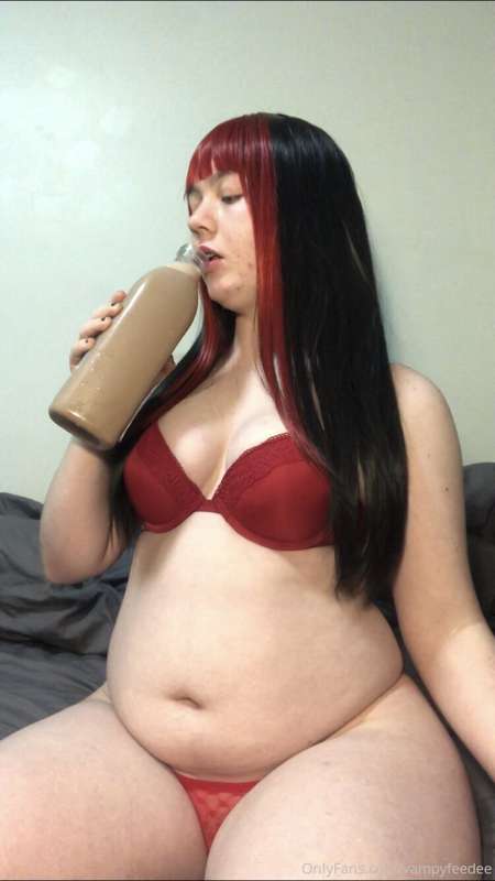 Vampyfeedee - Onlyfans - 08 Dec, 2021 3