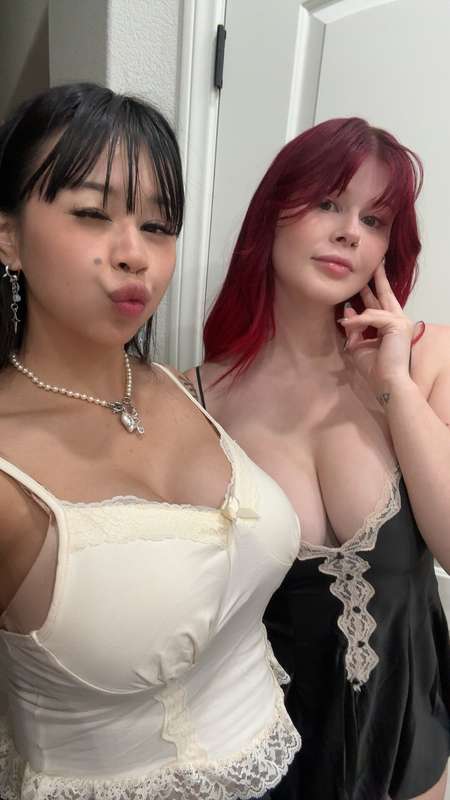 hihi! I'm doing ***dick ratings*** with @jennkindaexists TOD..