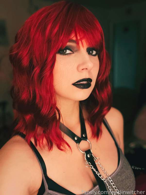 Kaitlinwitcher - Fansly - 22 Nov, 2023