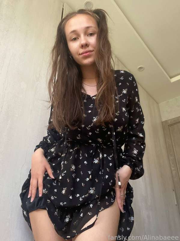 Alinabaeee - Fansly - 18 Sep, 2023
