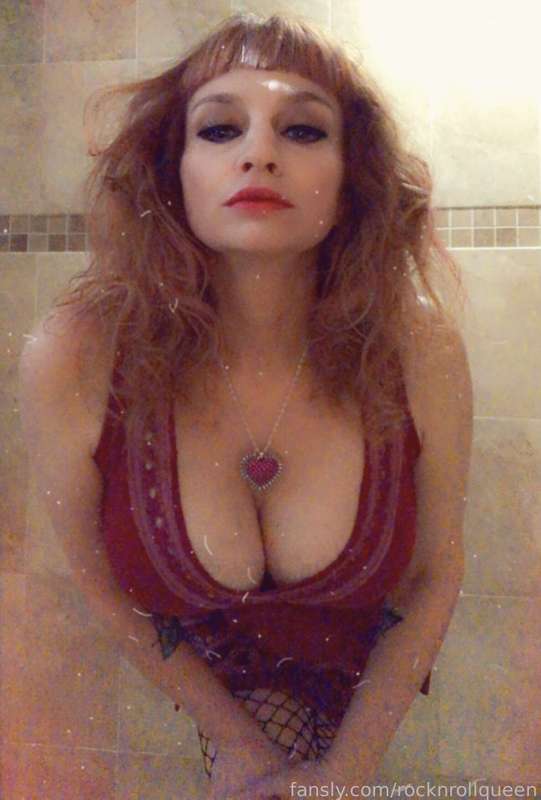 Rocknrollqueen - Fansly - 20 Mar, 2022