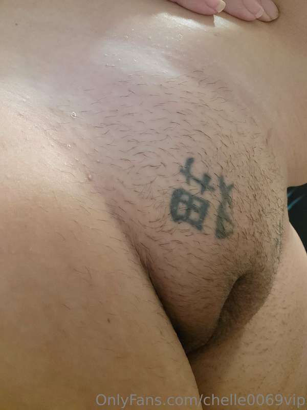 Photo and clip set of hairy armpits and kitty... about 2 wee.. 7