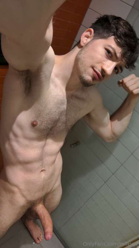 Horny shower pics #2 4
