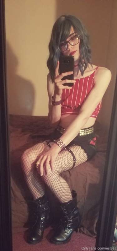New set with a mix of sfw and nsfw! 1