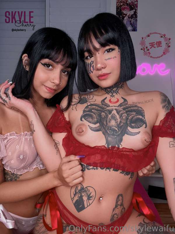 your best duo 👩🏻‍❤️‍💋‍👩🏻❤️ 10