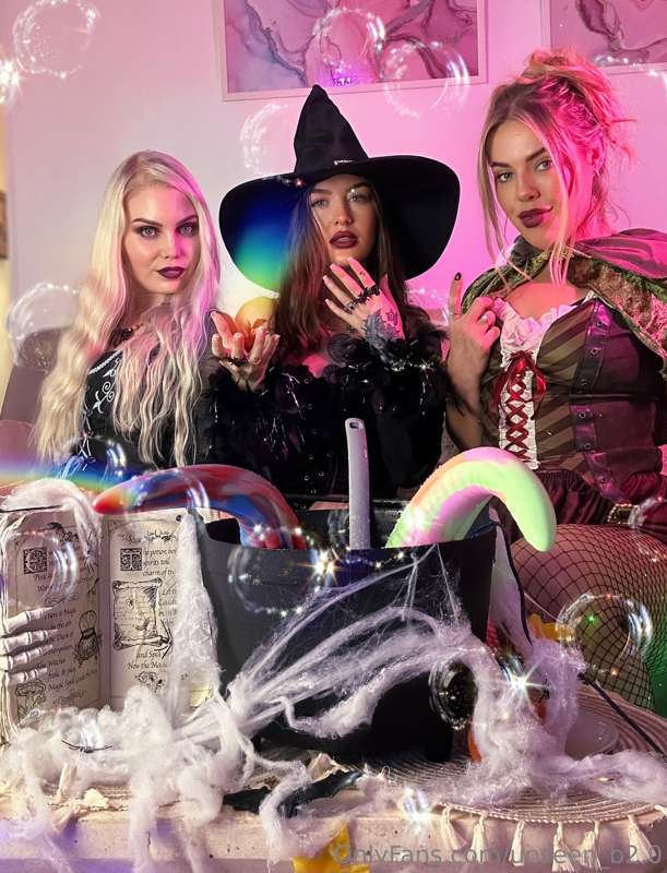 🧙🏻‍♀️ HOE-CUS POKE-US 🧙🏻‍♀️
The first drop is happening toda..