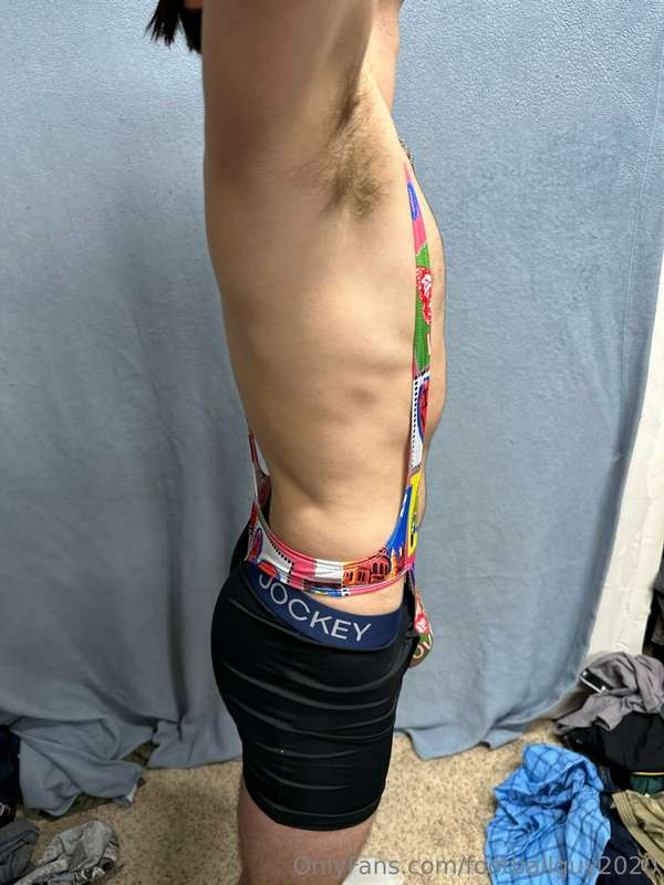 Not sure what this is the private is wearing! 17