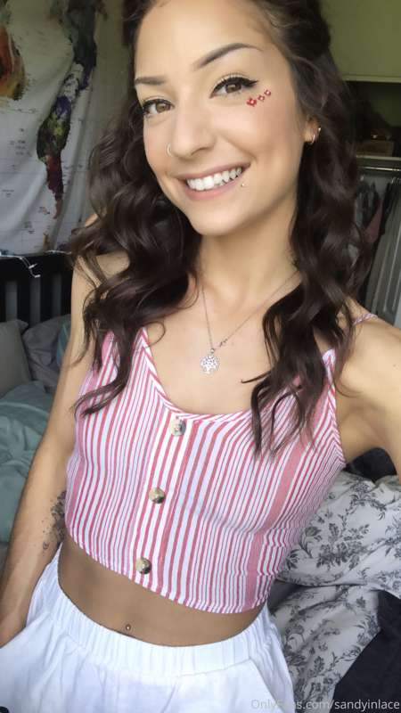 Anyone got a fetish for Canadian girls? 😋🇨🇦