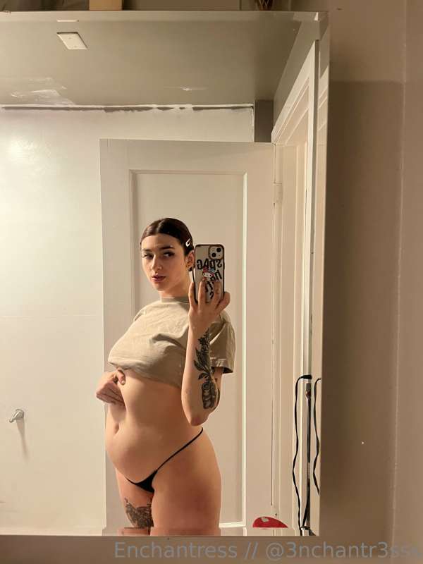 Soooo fucking full last night. Per usual 3