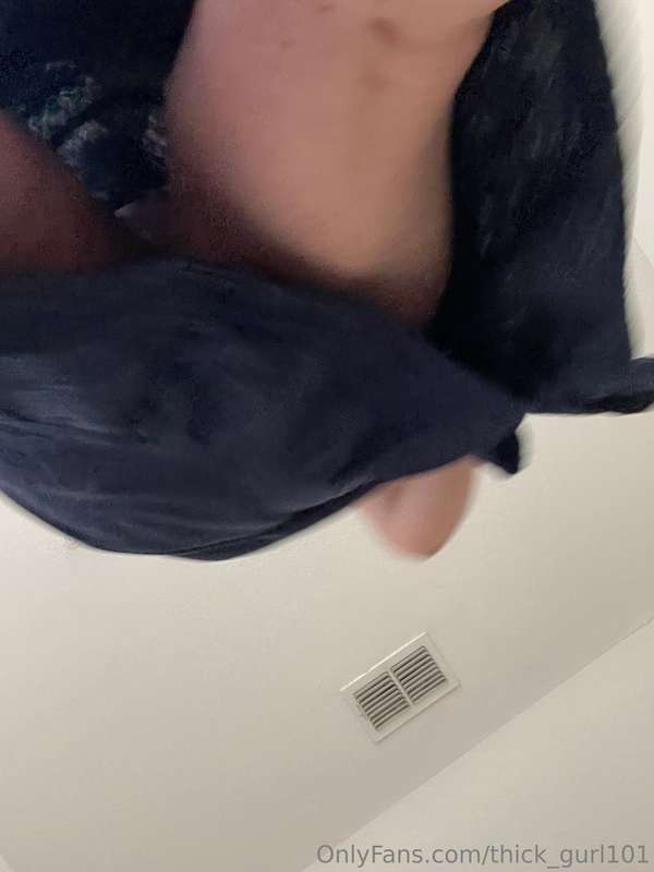 Thick_Gurl101 - Onlyfans - 17 Sep, 2024 12