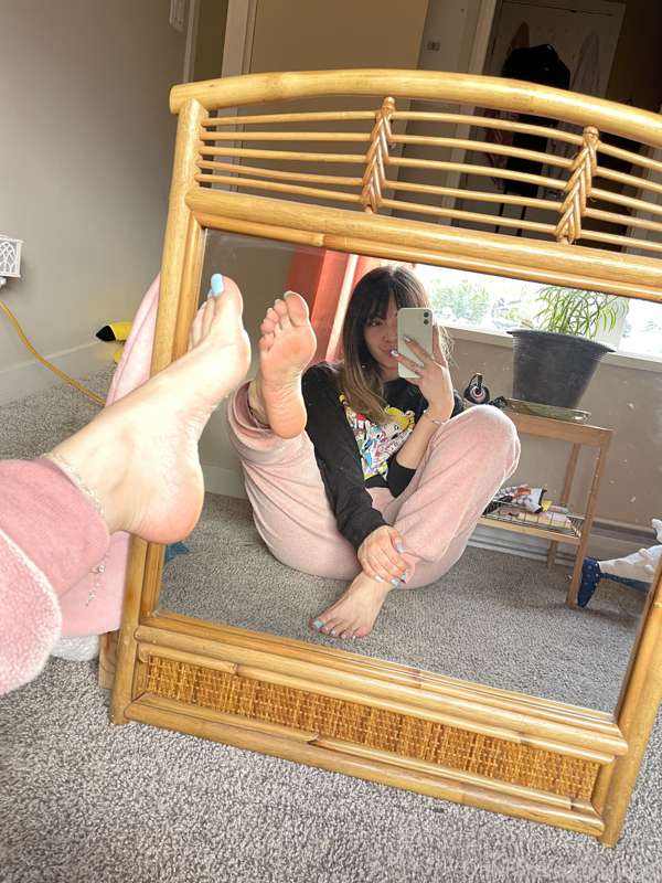 You could fit me in a tiny box the size of this mirror 😜