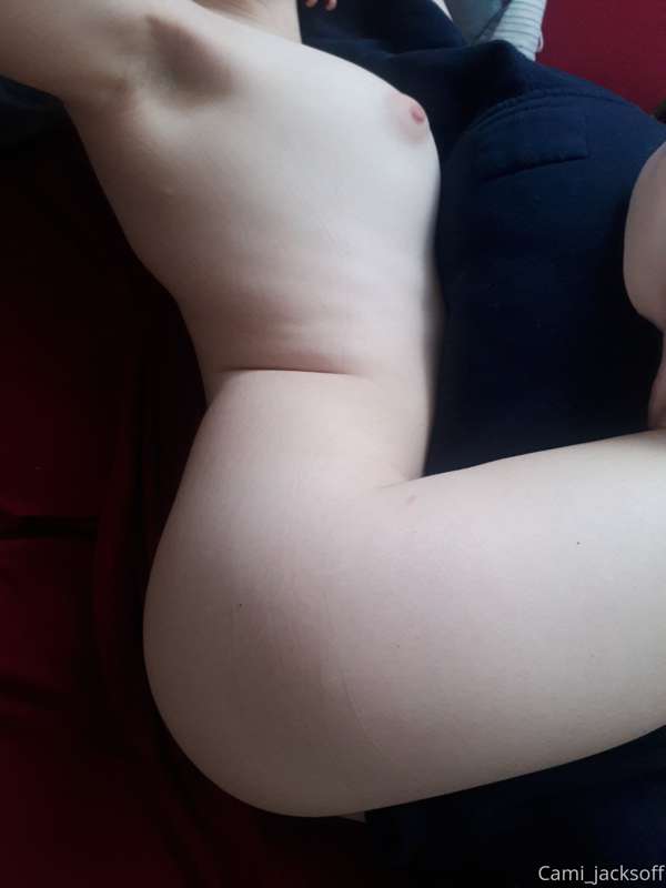 Good morning darlings 😘💕my pussy looks so cute from behind, .. 6