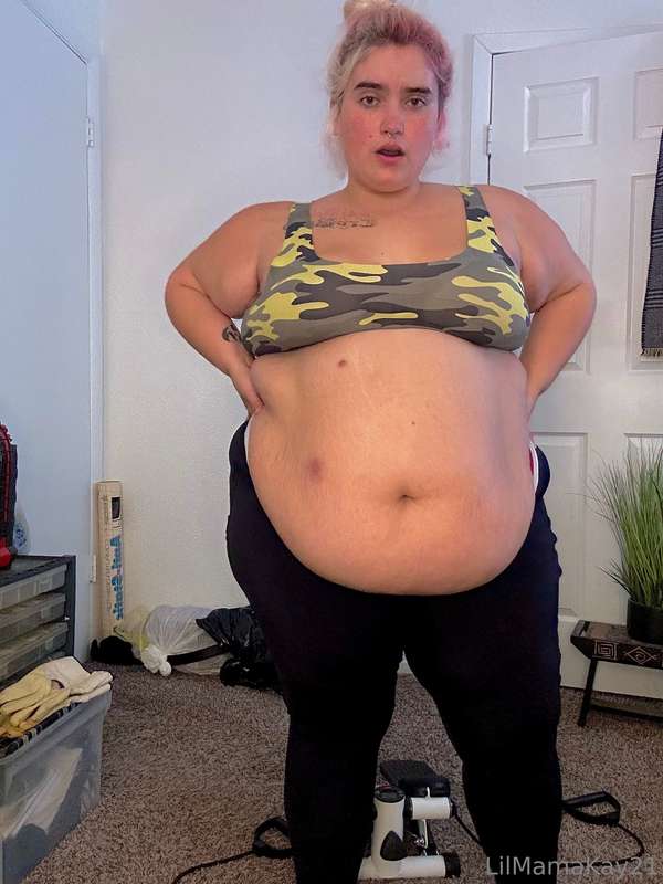 My gym friends have some negative opinions about my bulk…🐷  .. 10