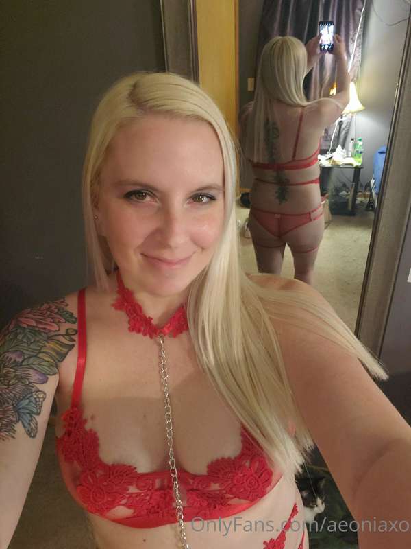having some fun trying on some new sexy outfits! 🙂