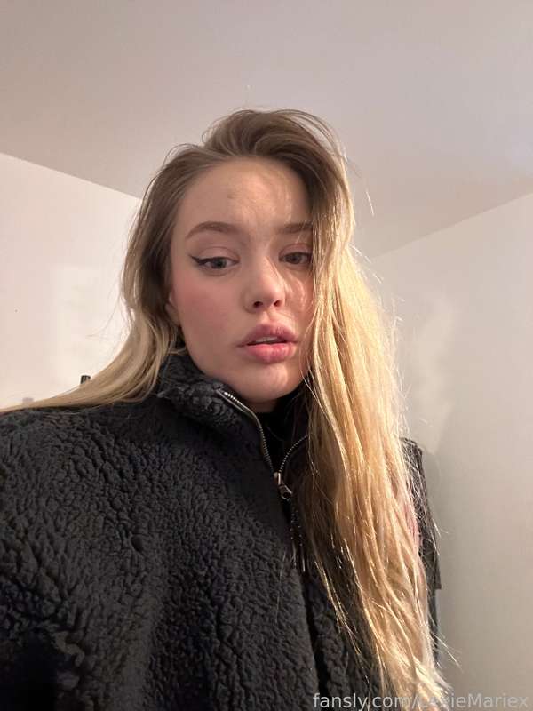 Lexiemariex - Fansly - 29 Mar, 2025 2