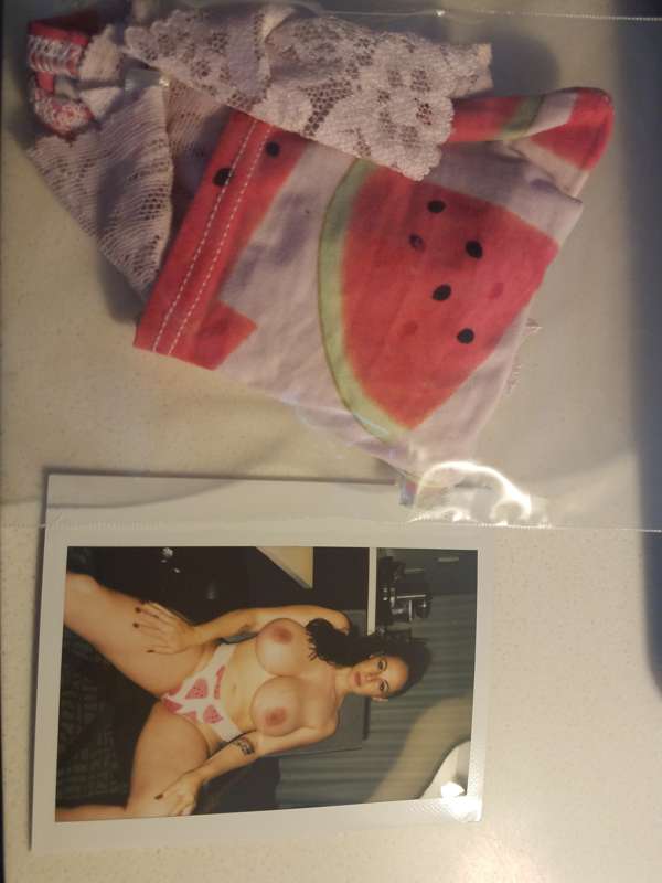 I have a couple more items i forgot to post..
  
Email me @ ..