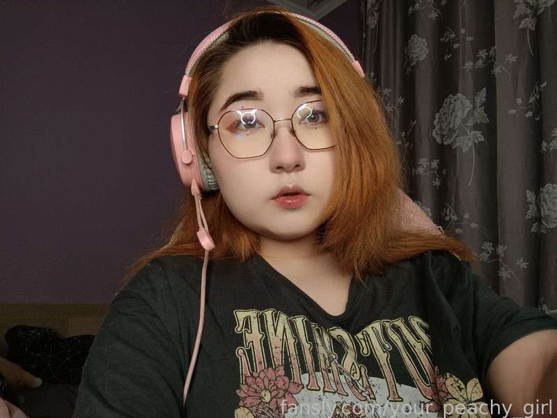 Your_Peachy_Girl - Fansly - 15 Dec, 2024 2
