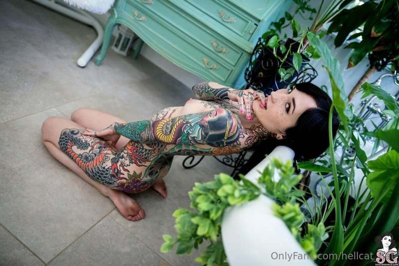 Happy Moanday! I'm going to take the day off to sip hot coco.. 6