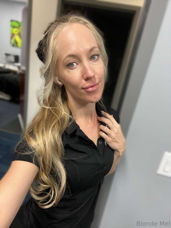 Back to the grind. Hope you have a good Monday!
