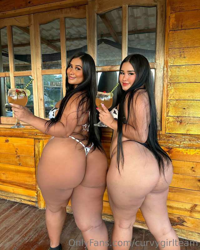 📸 @paulasartaoficial & @babylopezlm 💘

Lke❤️