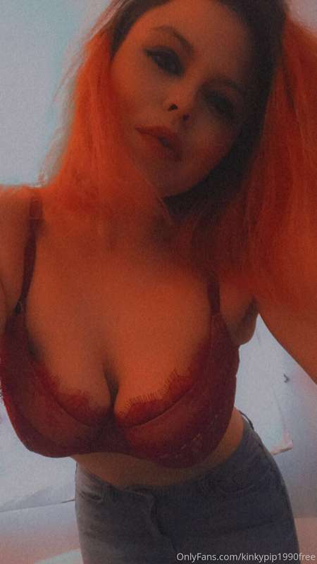 What’s everyone up to today? Want any special requests? DM m..