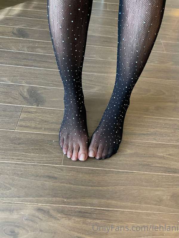 Beautiful stockings wow ❤️ 1