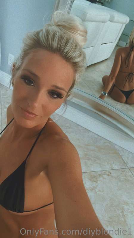 Sexy_Chloe - Onlyfans - 07 Nov, 2022