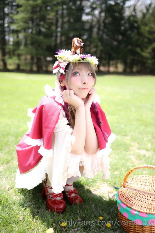 赤ずきんちゃんと狼さんのROMです。
とってもえっちです。
https://fantia.jp/fanclubs/131.. 18