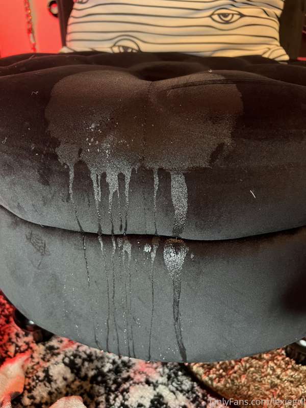 Oops! I made a mess during a video 😳 wasn’t expecting that! ..
