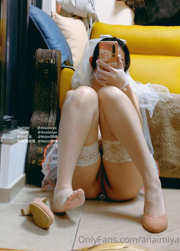 You belong between my thighs❤️
两腿之间的位置是属于你的 ❤️ 10