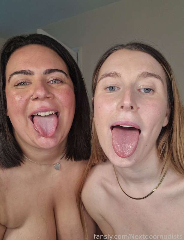 Nextdoornudists - Fansly - 12 Feb, 2024 5