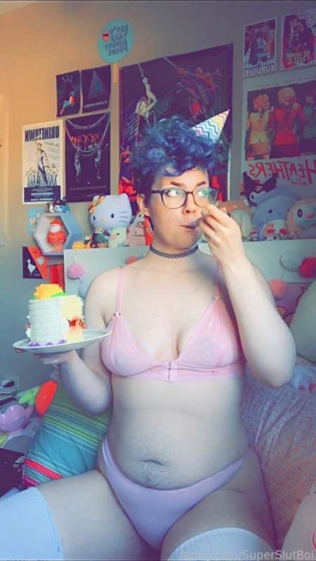 Superslutboi - Fansly - 16 Sep, 2021 8