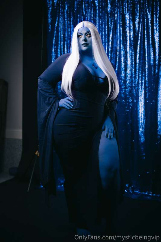 Day 6/31 days of Halloween | Blue Diamond from Steven Univer.. 17