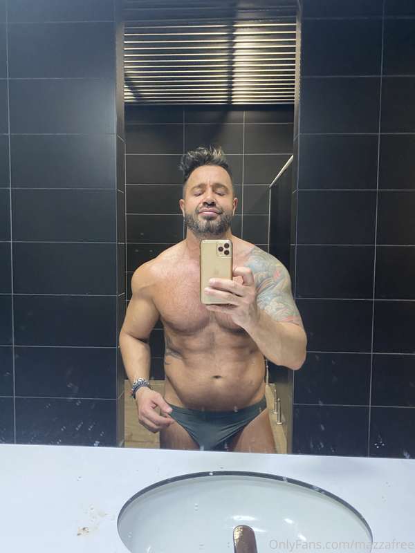 Mazzafree - Onlyfans - 09 Nov, 2021