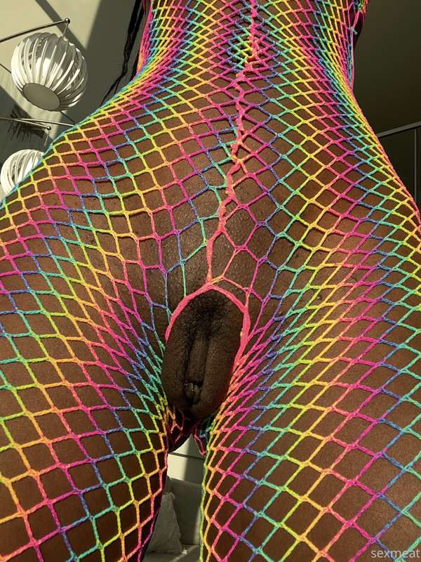 I love how this colourful bodysuit shows off how fat my puss.. 1