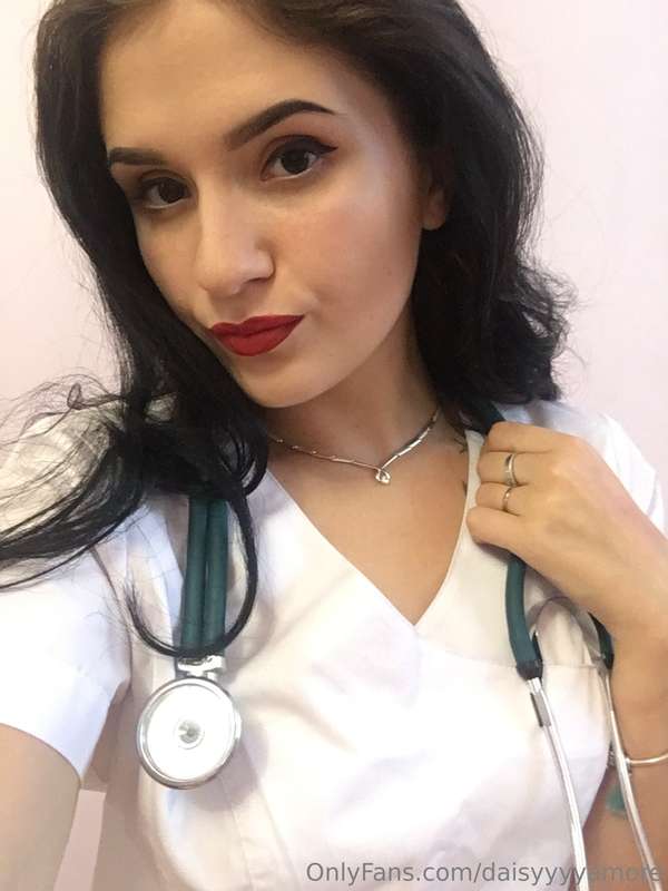 what's the plan for sunday evening. maybe treatment...?💉🩺👩‍⚕..