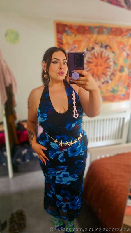 Do you like the dress I wore last weekend babes? 💙💠 
