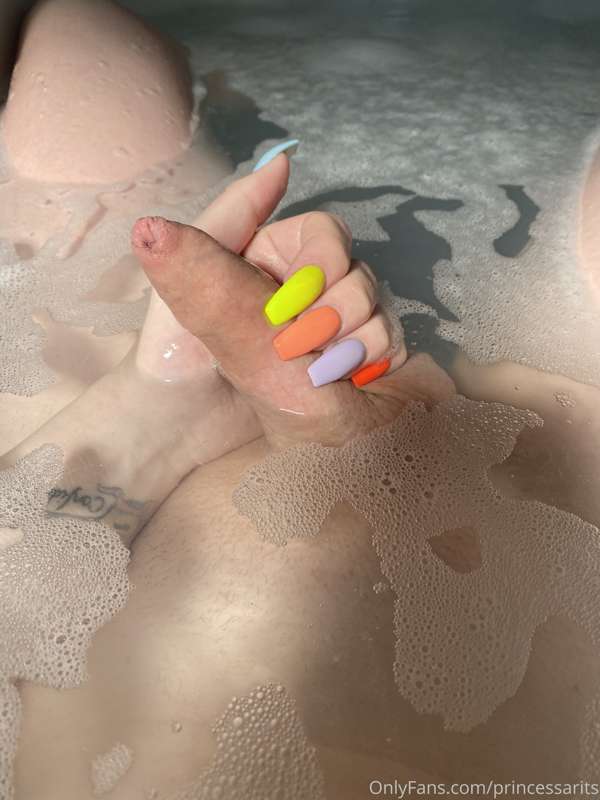 Bath time with princess ari 3