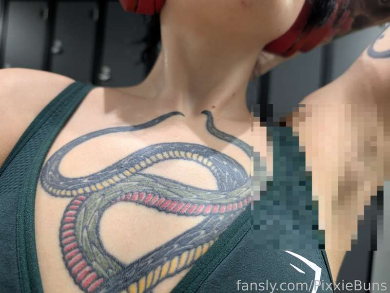 Pixxiebuns - Fansly - 10 Feb, 2025 3