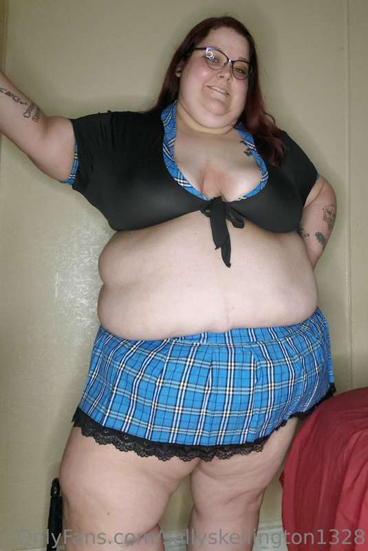 School gurl Sunday. ( had to spell it differently)
Check you..
